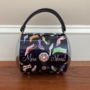 NWOT Littlearth “more shoes” purse